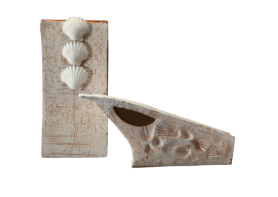 <i>Nicchio</i>, 2010, ceramica, conchiglie, cera, ossidi