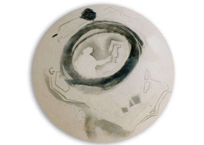 <i>Dentro la mappa, Alba</i>, 2009, sottosmalto su ceramica bianca