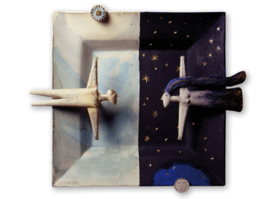 <i>Il giorno e la notte</i>, 2003, piatto, grès, smalti, oro