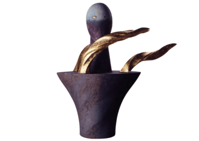 <i>Principe del fuoco</i>, 2003, grès, smalti, ossidi, oro